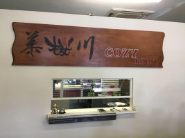 Cozy Room Bentley Park menu