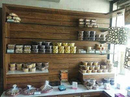 Upper Crust inside