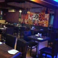 Cafe Aram inside