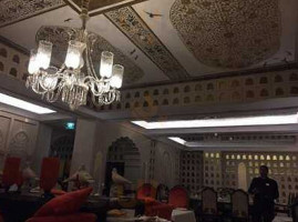 Dum Pukht inside