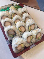 Fresh Sushi Co food