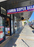 Lamia Super Deli outside