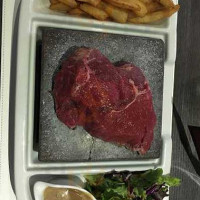 Gino's Trattoria food