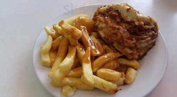 Carv'n It Up food