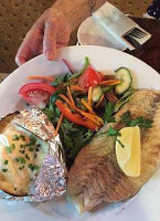 Smokey's Grill food