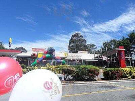 Mcdonald's Family Restaurants outside
