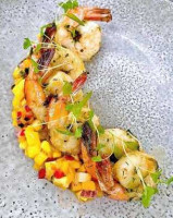 Enzo Woodfired food