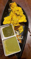 Alroy Bistro food