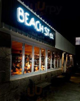 Beach ST Cafe outside