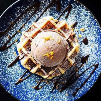 Mr Aisu Ice Cream Cafe food