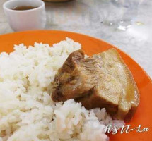 Lai Choon Bah Kut Teh Lái Chūn Hōng Ròu Gǔ Chá food