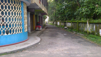 Kumbalam Shibhu's Puttu Kada outside