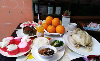Phi Phi Chill Lay Bar Restaurant drink