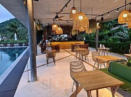 Halapua By Kapuhala inside