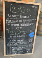 Lewinskis Golf Bar Restaurant menu