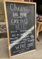 Lewinskis Golf Bar Restaurant menu