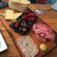 Seddon Wine Store food