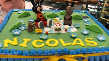 Baba Au Rhum outside