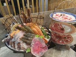 Yǎng Guō Shí Tóu Shuàn Shuàn Guō food