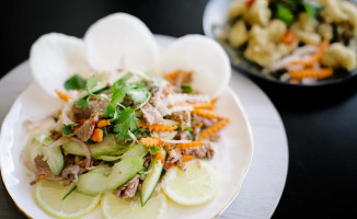 Mai Viet food