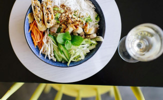 Mai Viet food