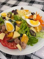 Get Desserted food