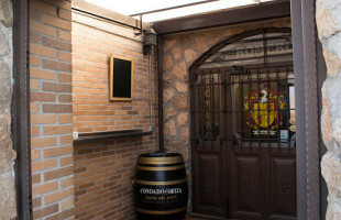 Nobaa Cafe outside