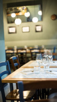 Eat Hub inside