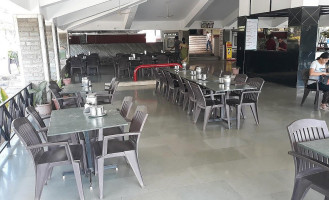 Mile Stone Extérieur