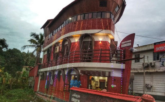 Parippuvada Vibavashala outside