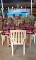 Green Apple Bar Restaurant inside