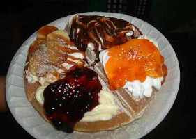 Henny's Gourmet Salunkhe Vihar Rd. food