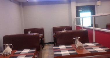 Hitex Bawarchi inside