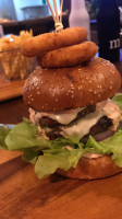 Big Boys’ Burger Club food