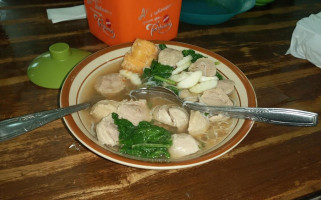 Warung Tengkleng Mbak Diah food