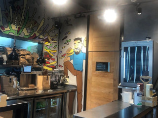 High Joint Al Khawaneej