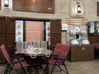 مطعم خيمة جميرا كلباء Tent Jumeirah Kalba