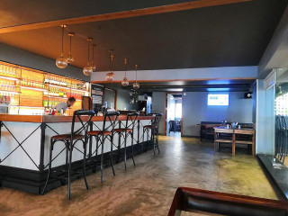 House Of Malts: Restobar