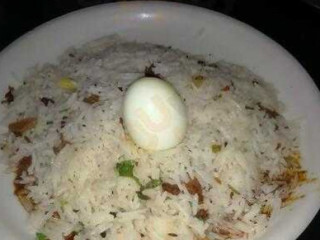 S P R Hotel and Family