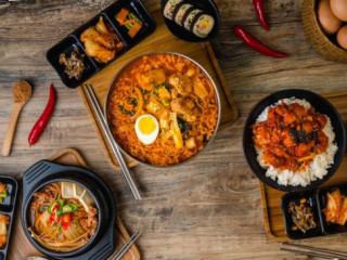 Myeongdong Topokki (aeon Ipoh Station 18)