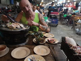 ฉลองบุฟเฟ่ต์