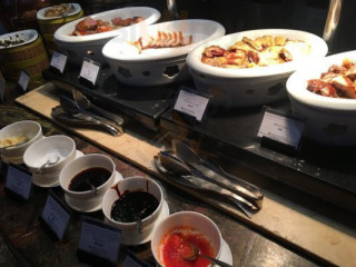 Yuè Sè Xī Cān Tīng