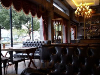 Huá Xīn Yuán Běi Jīng Kǎo Yā