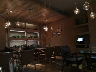 Qīng Níng Cān Tīng