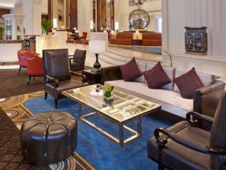 Cháng Zhōu Wǔ Jìn Jiǔ Zhōu Xǐ Lái Dēng Jiǔ Diàn