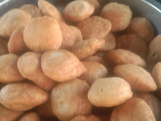 श्री बालाजी कचौरी सेंटर