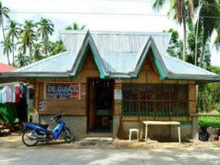 De Guia's Lomi Hauz Eatery