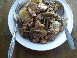 Warung Rujak Cingur Es Tebu