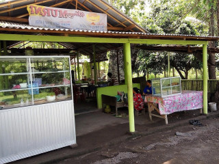 Warung Lesehan Alam Segara