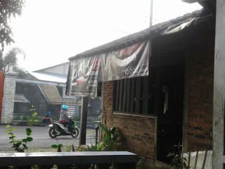 Warung Makan Mbah Zanah